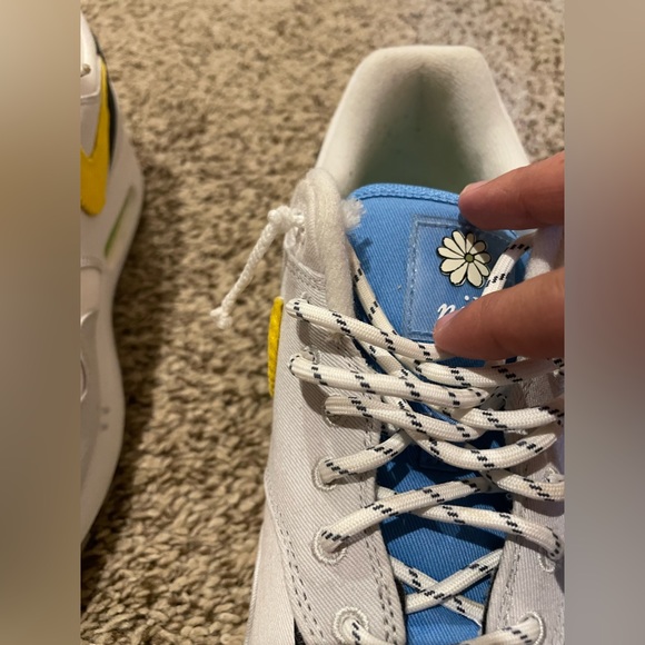 Nike Air Max 1 “Daisy” - Picture 7 of 7